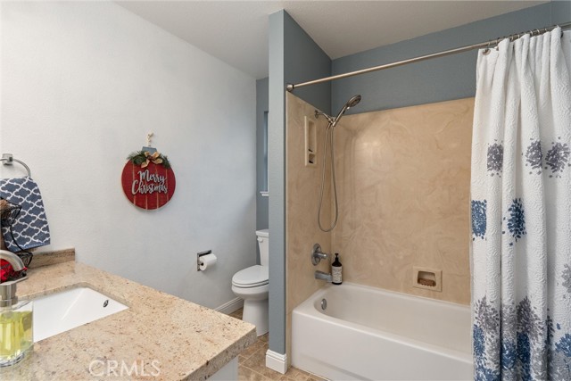 Detail Gallery Image 19 of 37 For 354 Silver Lake, Chico,  CA 95973 - 3 Beds | 2 Baths