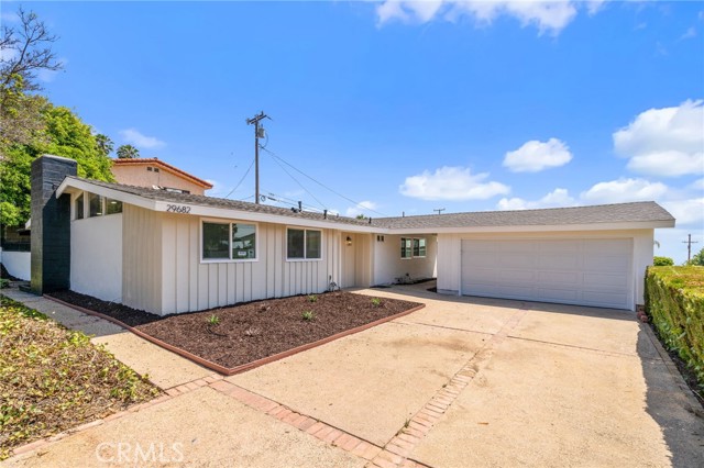 29682 Enrose Avenue, Rancho Palos Verdes, California 90275, 4 Bedrooms Bedrooms, ,2 BathroomsBathrooms,Residential,For Sale,Enrose,CV24149826