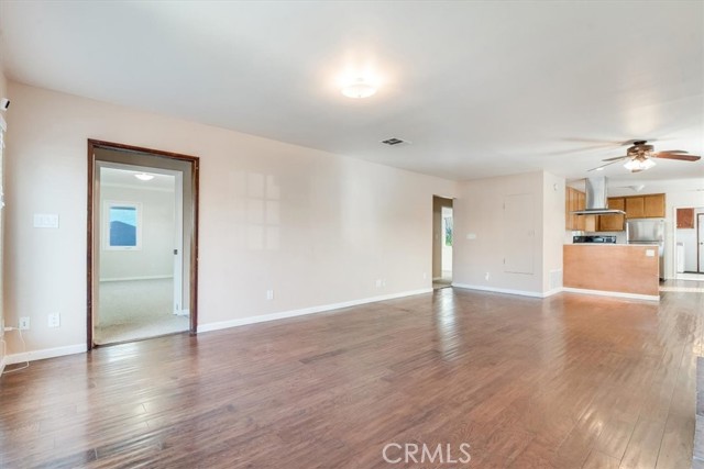 Detail Gallery Image 3 of 28 For 230 N D, Lompoc,  CA 93436 - 3 Beds | 2 Baths