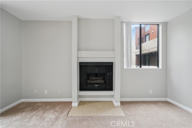 Detail Gallery Image 11 of 35 For 7826 Topanga Canyon Bld #218,  Canoga Park,  CA 91304 - 2 Beds | 2 Baths