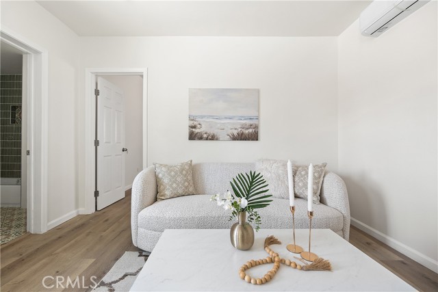 Detail Gallery Image 40 of 52 For 1251 Leighton Ave #1251,  Los Angeles,  CA 90037 - 5 Beds | 2 Baths