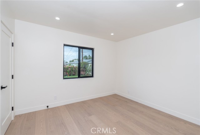 Detail Gallery Image 11 of 40 For 18833 Doty, Torrance,  CA 90504 - 3 Beds | 1 Baths