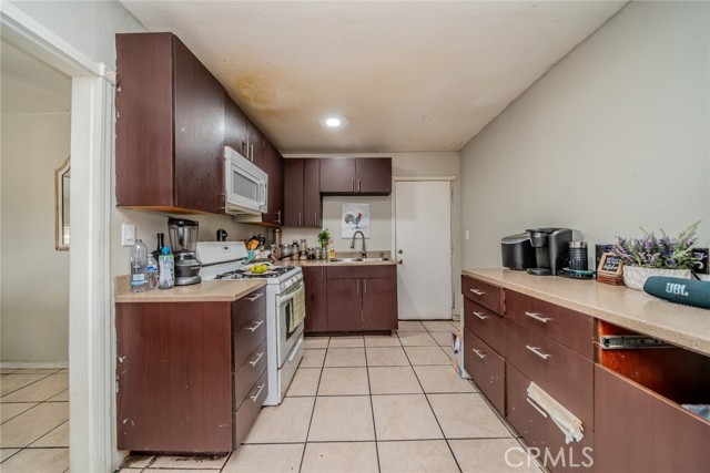 Detail Gallery Image 18 of 36 For 13512 Blvd Arrow, Fontana,  CA 92335 - 2 Beds | 1 Baths