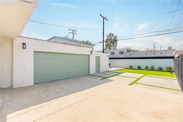 6087 Lime Avenue, Long Beach, California 90805, 5 Bedrooms Bedrooms, ,2 BathroomsBathrooms,Single Family Residence,For Sale,Lime,DW25038215