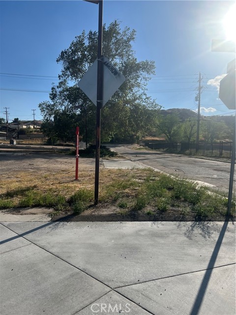 Detail Gallery Image 8 of 8 For 16617 D St, Victorville,  CA 92395 - – Beds | – Baths