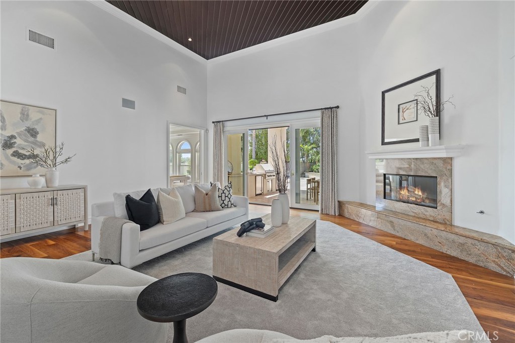 D3f2bdcf 8a80 4b72 808e 49fdbefac050