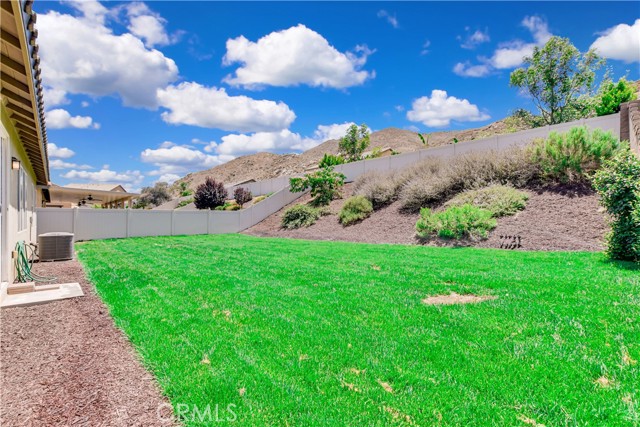 Detail Gallery Image 33 of 45 For 242 Pomegranate St, San Jacinto,  CA 92582 - 3 Beds | 2 Baths