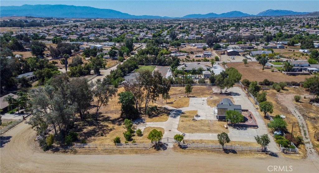 MLS #IG25114896 image #32