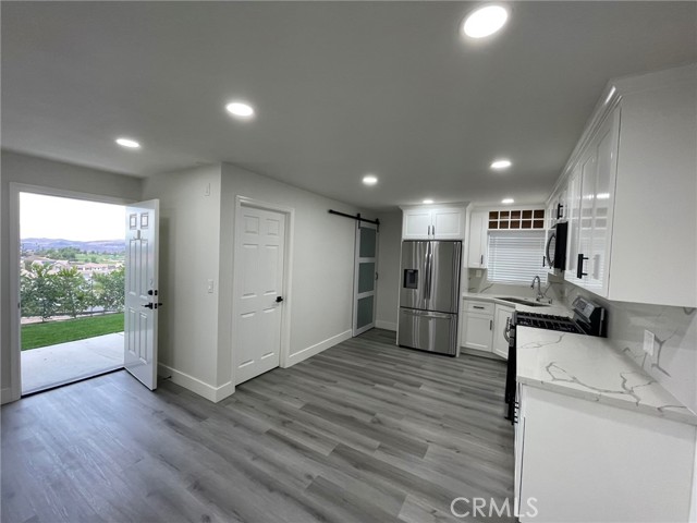 Detail Gallery Image 4 of 26 For 26346 Pawpaw Ct #2,  Corona,  CA 92883 - 2 Beds | 1 Baths