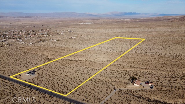 8207 Utah, Twentynine Palms, California 92277, 4 Bedrooms Bedrooms, ,2 BathroomsBathrooms,Residential,For Sale,8207 Utah,CRJT23018524