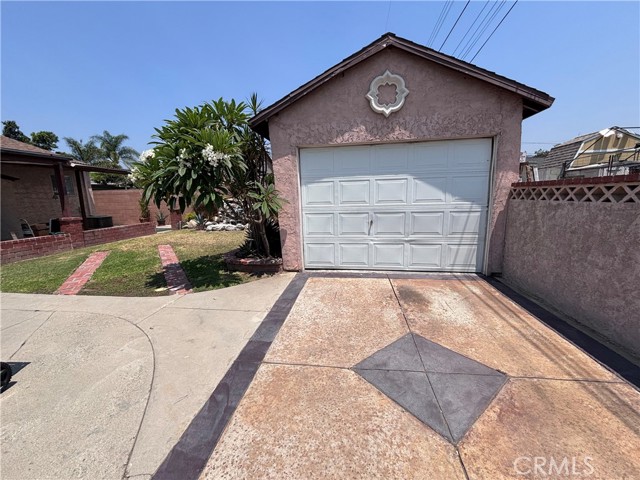 Detail Gallery Image 24 of 30 For 400 N Virginia Ave, Azusa,  CA 91702 - 2 Beds | 1 Baths