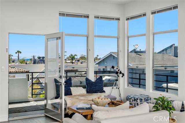 647 1st Place, Hermosa Beach, California 90254, 3 Bedrooms Bedrooms, 0 ,2 BathroomsBathrooms,Residential,For Sale,1st Place,0,SB26063173 647 1st Place, Hermosa Beach, California 90254, 3 Bedrooms Bedrooms, 0 ,2 BathroomsBathrooms,Residential,For Sale,1st Place,0,SB26063173