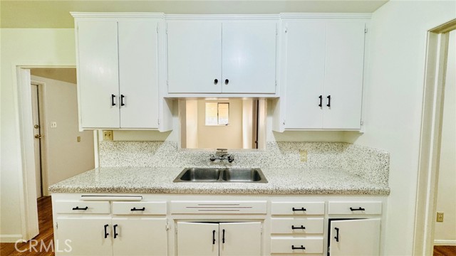 Detail Gallery Image 12 of 25 For 3160 Terrel Ct, Bakersfield,  CA 93304 - 3 Beds | 2 Baths
