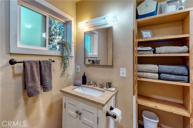 177 Craghill, Cedar Glen, CA 92321