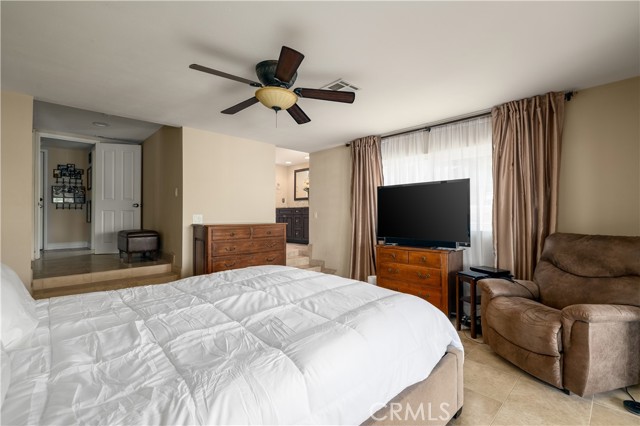 Detail Gallery Image 20 of 61 For 22280 Village Way Dr, Canyon Lake,  CA 92587 - 3 Beds | 2/1 Baths