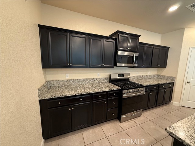 Detail Gallery Image 26 of 73 For 3751 De Soto Way, Merced,  CA 95340 - 4 Beds | 3/1 Baths