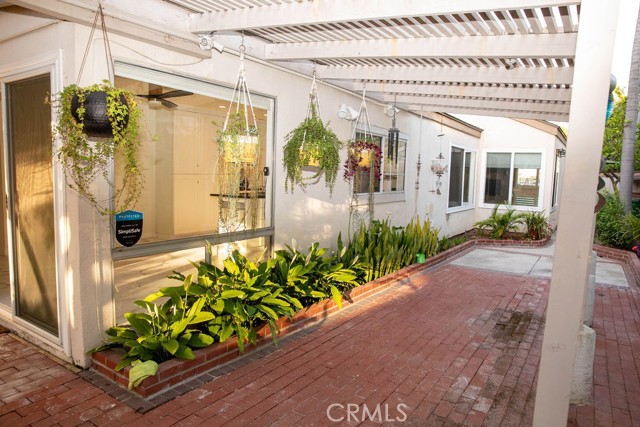 Detail Gallery Image 36 of 38 For 42 Almond Tree Ln, Irvine,  CA 92612 - 3 Beds | 2 Baths