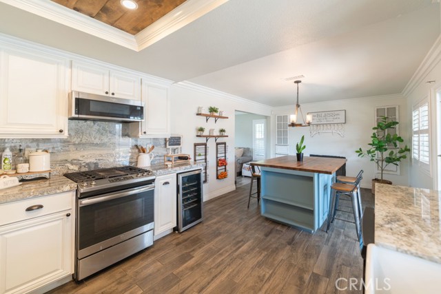 Detail Gallery Image 17 of 48 For 8636 Rancho Cerona Dr, Paramount,  CA 90723 - 4 Beds | 2/1 Baths