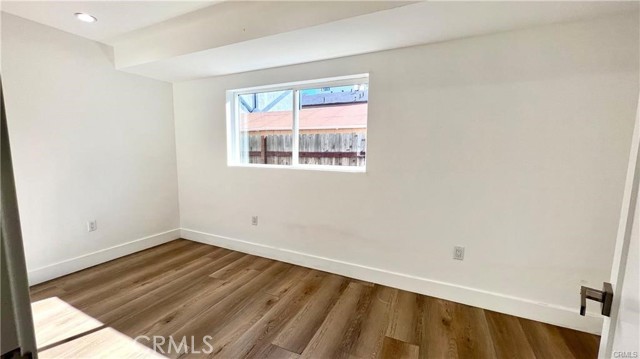5635 Klump Avenue photo 28