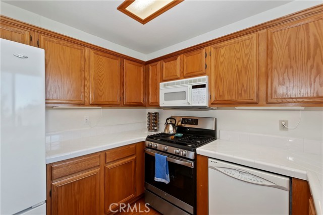 Detail Gallery Image 18 of 48 For 1162 Brentwood Dr, Lake Arrowhead,  CA 92352 - 3 Beds | 2/1 Baths