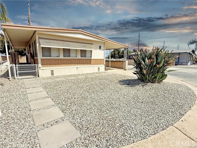 Detail Gallery Image 1 of 13 For 27701 Murrieta Rd #166,  Menifee,  CA 92586 - 2 Beds | 1 Baths