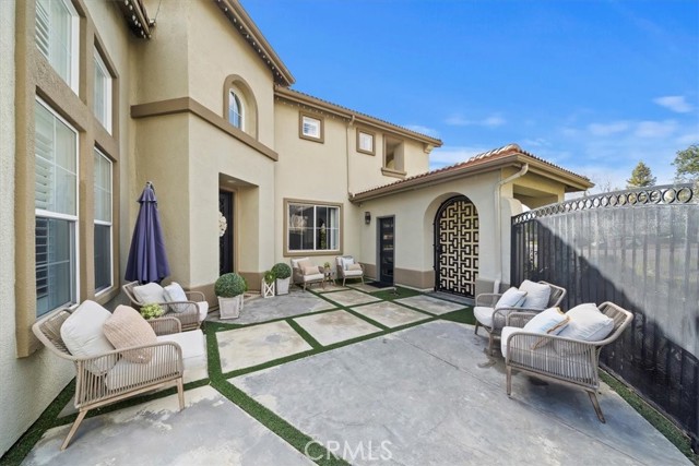 Detail Gallery Image 8 of 62 For 13786 Staghorn Ct, Yucaipa,  CA 92399 - 5 Beds | 4 Baths