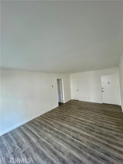 Detail Gallery Image 6 of 14 For 14823 Gilmore 106w,  Van Nuys,  CA 91411 - 1 Beds | 1 Baths