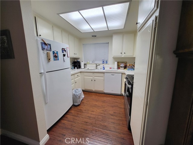 Detail Gallery Image 8 of 16 For 2391 via Mariposa 1e,  Laguna Woods,  CA 92637 - 2 Beds | 2 Baths