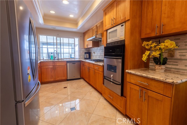 Detail Gallery Image 5 of 22 For 19931 Crestknoll Dr, Yorba Linda,  CA 92886 - 4 Beds | 2 Baths