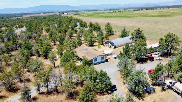 Detail Gallery Image 3 of 43 For 13235 State Hwy a-12, Montague,  CA 96064 - 3 Beds | 2 Baths