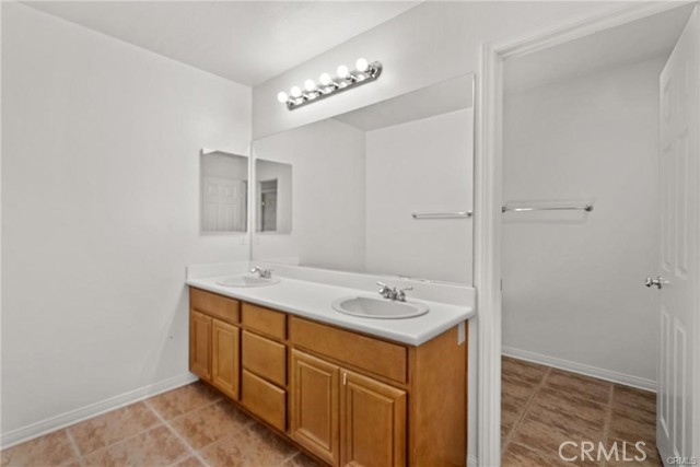 1571 Bison Street, Upland CA: https://media.crmls.org/medias/d3fb3f83-acbe-45af-917b-3e6a12588785.jpg