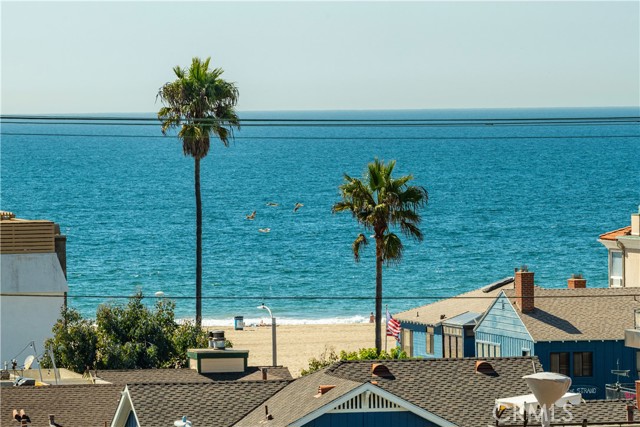 620 Manhattan Avenue, Hermosa Beach, California 90254, 3 Bedrooms Bedrooms, ,3 BathroomsBathrooms,Residential,Sold,Manhattan,SB21222034