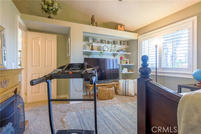 Detail Gallery Image 39 of 67 For 25717 Moonseed Dr, Moreno Valley,  CA 92553 - 4 Beds | 2/1 Baths