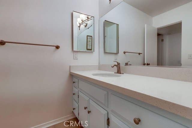 3200 La Rotonda Drive, Rancho Palos Verdes, California 90275, 2 Bedrooms Bedrooms, ,1 BathroomBathrooms,Residential,For Sale,La Rotonda,SB25227322