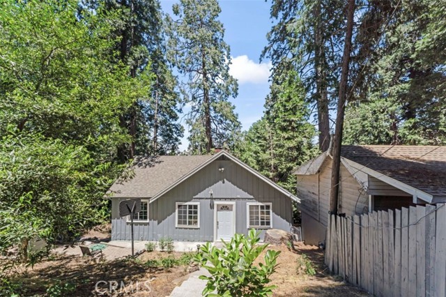 Detail Gallery Image 2 of 54 For 760 Big Oak Rd, Crestline,  CA 92325 - 3 Beds | 2 Baths