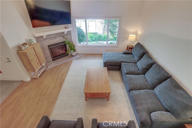 Detail Gallery Image 14 of 73 For 609 Meyer Ln #11,  Redondo Beach,  CA 90278 - 2 Beds | 1/1 Baths