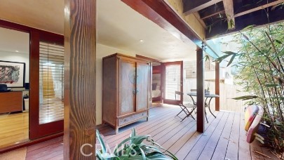 3205 Bayview Drive, Manhattan Beach CA: https://media.crmls.org/medias/d3fde302-d665-4356-a193-97512c757398.jpg