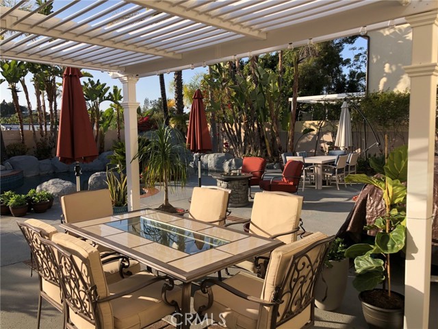 Detail Gallery Image 23 of 28 For 24081 La Chiquita Drive, Mission Viejo,  CA 92691 - 3 Beds | 3 Baths