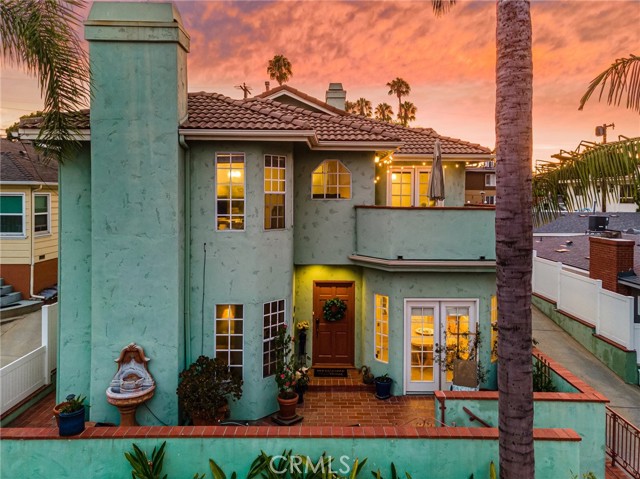 383 Park Avenue, Long Beach CA: https://media.crmls.org/medias/d3feceba-dda1-439d-ab46-9d8e6217a426.jpg