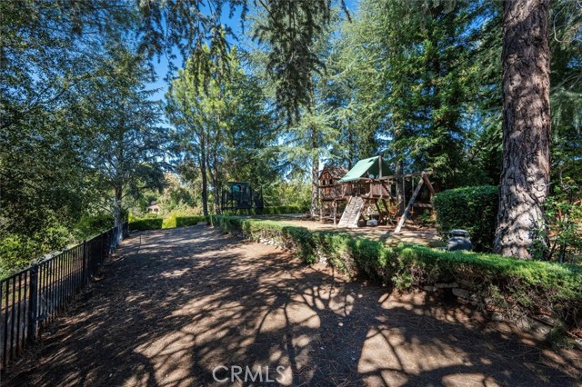 Detail Gallery Image 65 of 71 For 28933 Wagon Rd, Agoura Hills,  CA 91301 - 4 Beds | 5 Baths