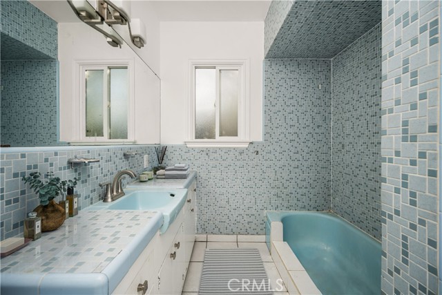 Detail Gallery Image 10 of 19 For 912 N Prospero Dr, Covina,  CA 91722 - 3 Beds | 1/1 Baths