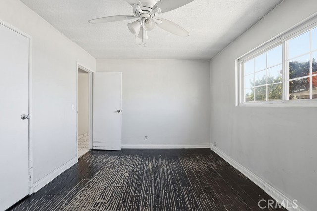 Detail Gallery Image 9 of 41 For 726 Weelo Dr, Costa Mesa,  CA 92627 - 4 Beds | 2 Baths