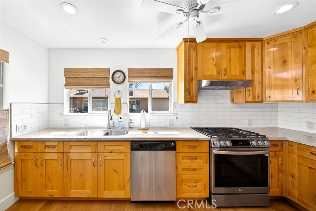 Detail Gallery Image 47 of 75 For 4872 N Arcade, Fresno,  CA 93704 - 4 Beds | 2 Baths