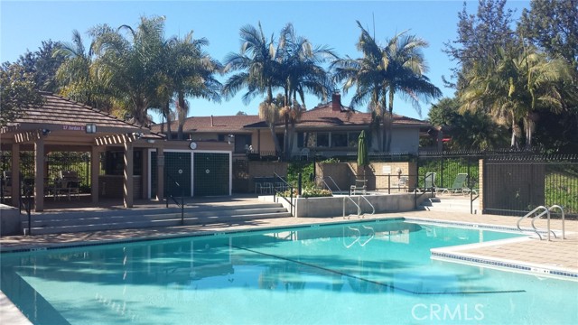 Detail Gallery Image 40 of 49 For 17361 Sandalwood, Irvine,  CA 92612 - 3 Beds | 2 Baths