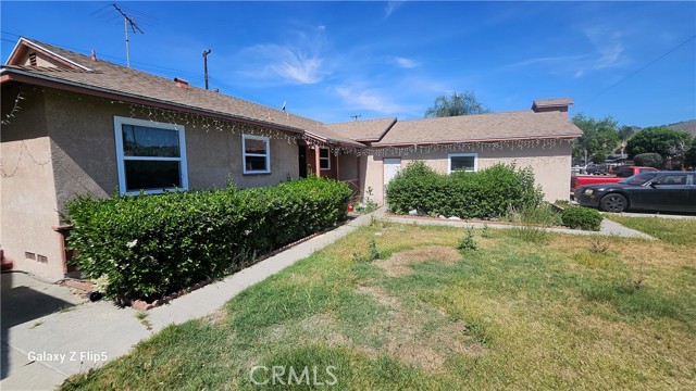 Detail Gallery Image 5 of 7 For 2140 Arroyo Dr, Pomona,  CA 91768 - 3 Beds | 2 Baths