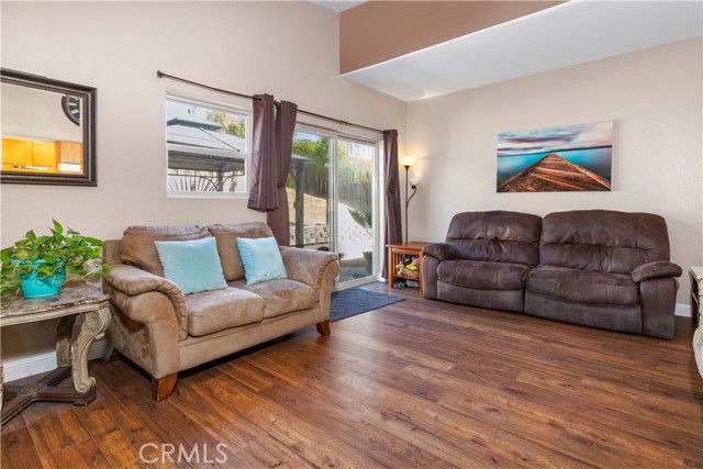 2265 Holly Drive, Paso Robles CA: https://media.crmls.org/medias/d4022b8a-23c2-47f2-8e3a-79d3262275ba.jpg