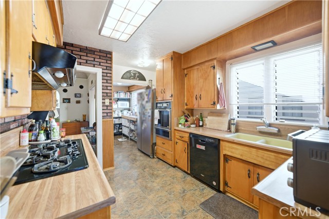 Detail Gallery Image 5 of 13 For 420 Milton Dr, San Gabriel,  CA 91775 - 3 Beds | 1/1 Baths