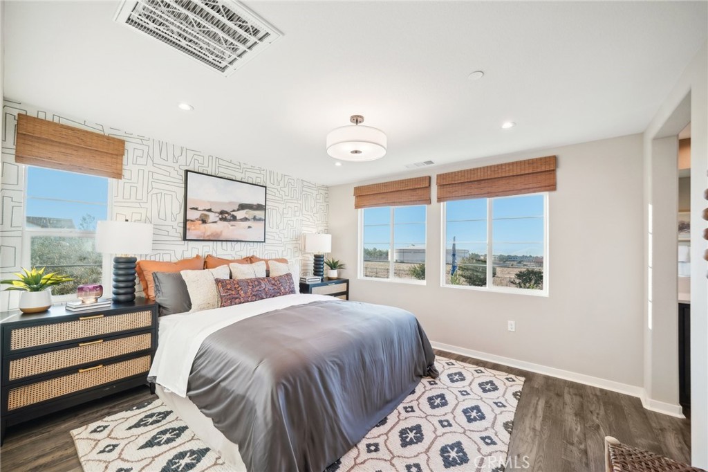 MLS #SW25250485 image #8