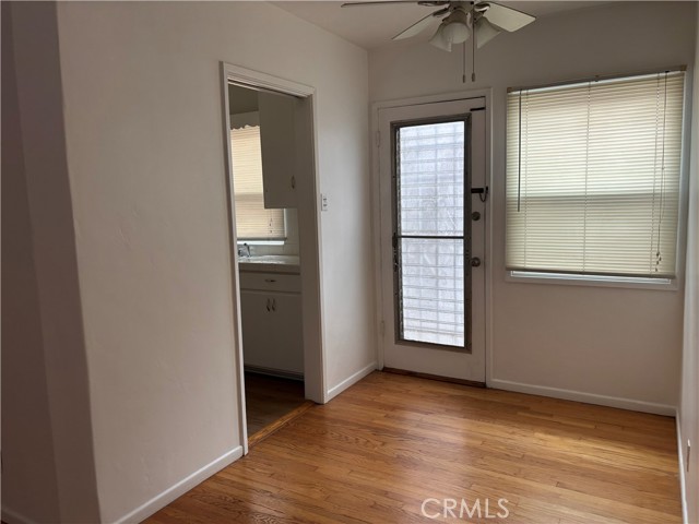 Detail Gallery Image 2 of 10 For 5239 E Ocean Bld #2,  Long Beach,  CA 90803 - 1 Beds | 1 Baths