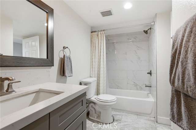 Detail Gallery Image 17 of 48 For 2599 Walnut #135,  Signal Hill,  CA 90755 - 2 Beds | 2 Baths